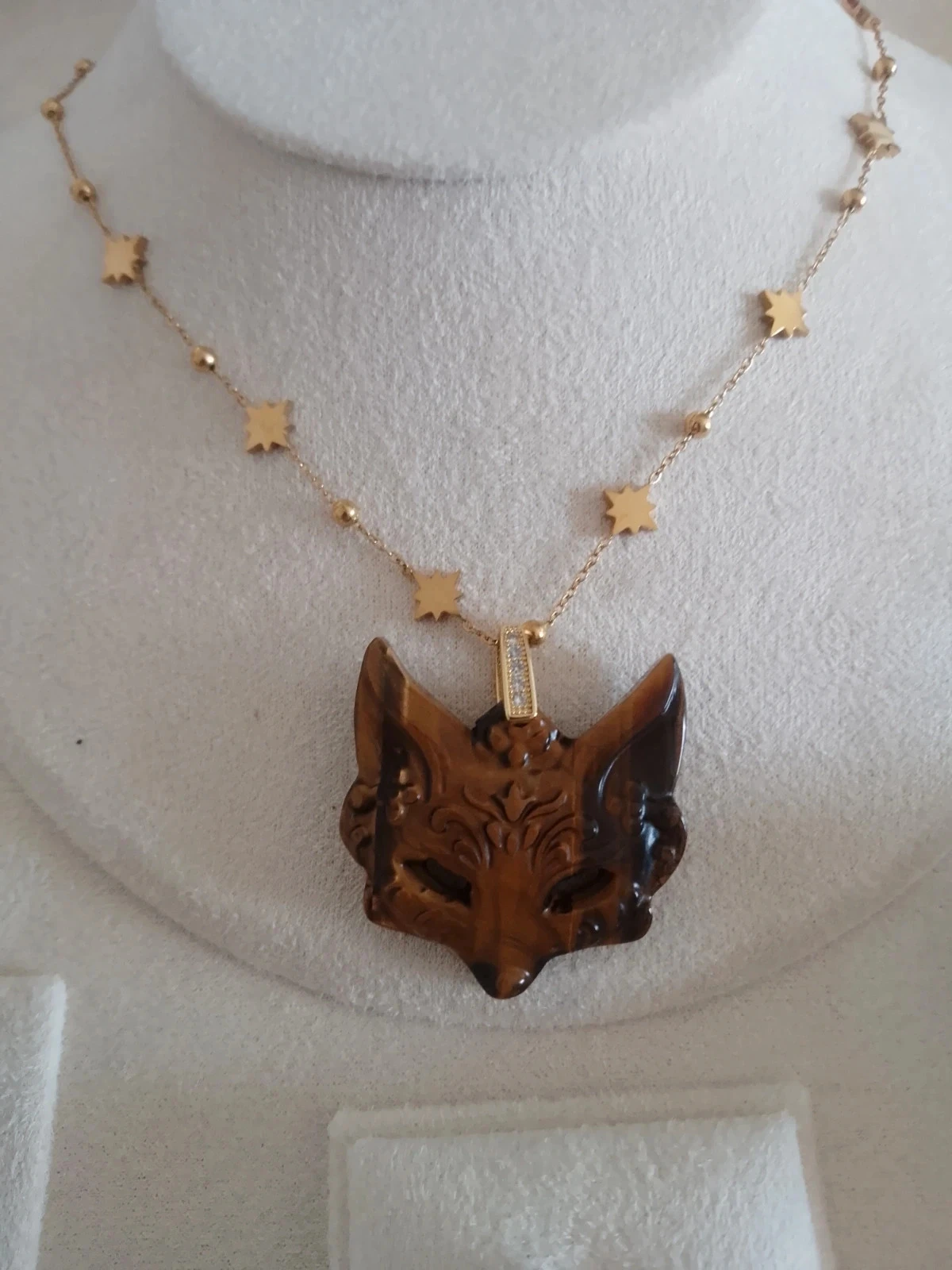 Collar de máscara de lobo de piedra ojo de tigre para baile de máscaras – photo 5